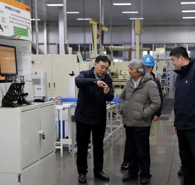 中國工程院院士譚建榮蒞臨山東臨工進行參觀訪問